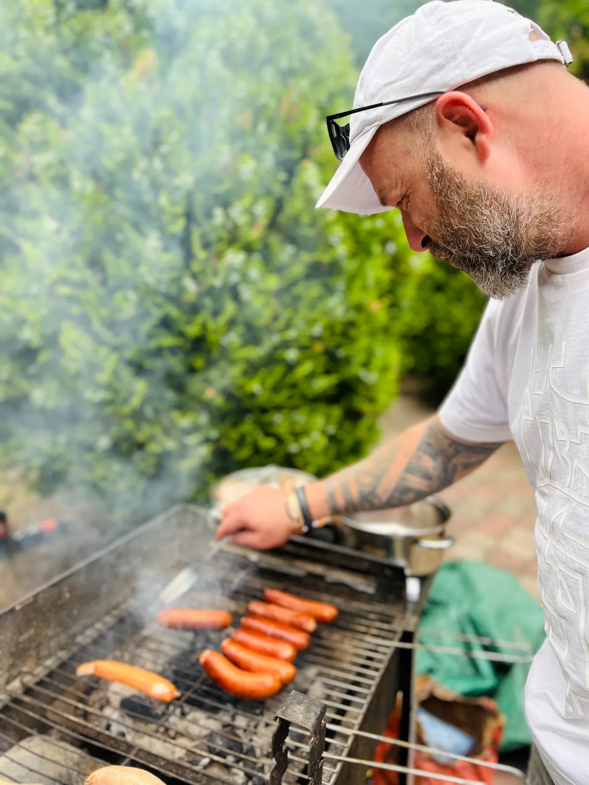 rehab-center-barbecue-cooking-recovery-moment